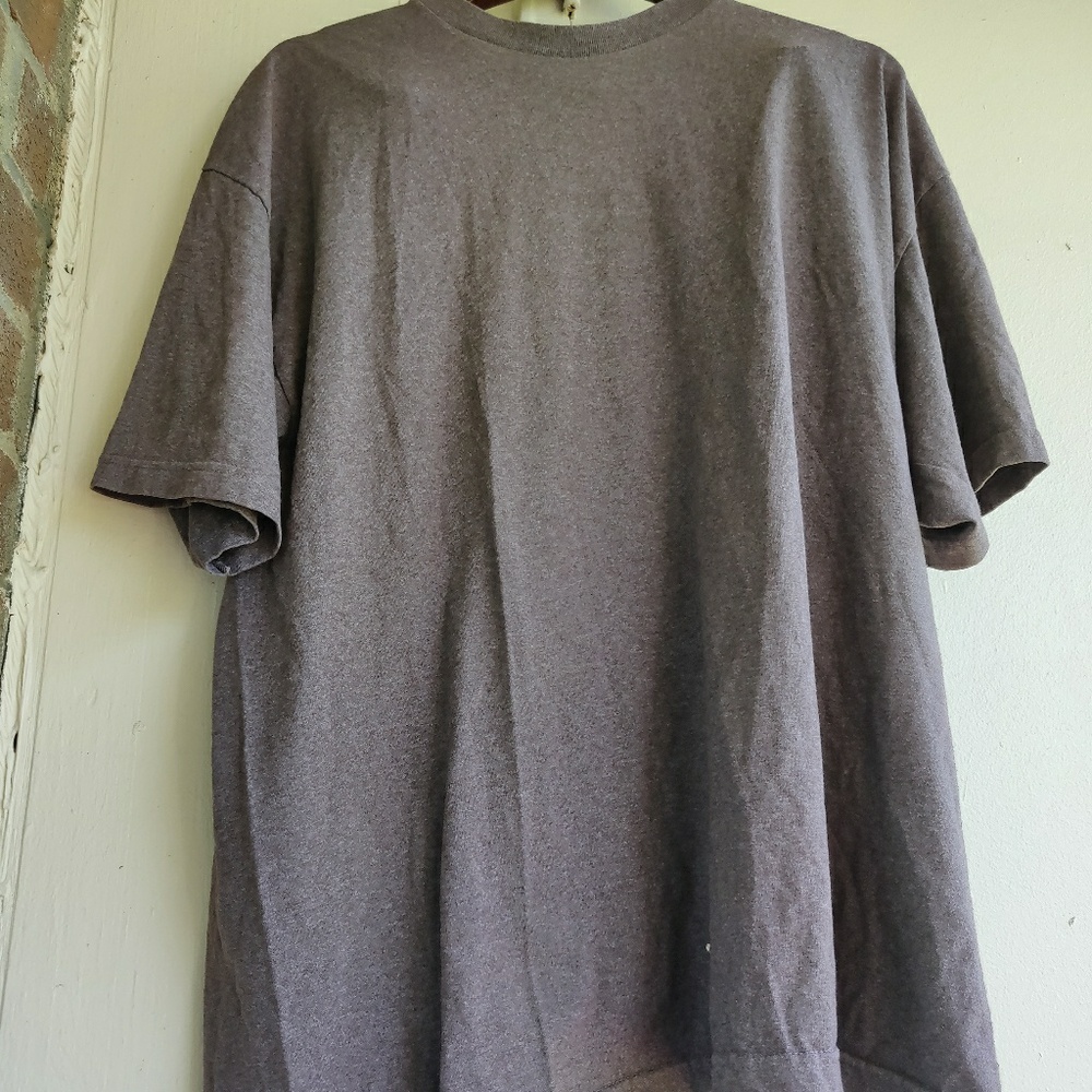 Dark grey astyle short sleeve shirt